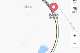 小长假开始！多条出昆高速拥堵，昆安高速周边道路实施临时交通管制图片