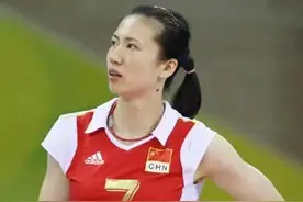 41岁女排奥运冠军，现任厅级高官，曾照顾瘫痪前夫5年，后嫁富商图片
