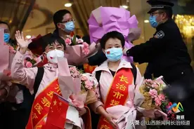 上党区致敬英雄！许妮、祁高丽两位援鄂天使平安归来图片