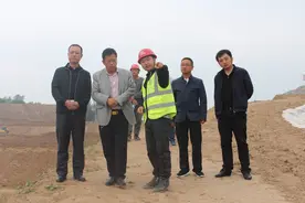 宋丕林调研中梁镇重大项目建设图片