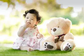 我们的童年VS孩子的童年，有哪些一样，又有哪些不一样？图片