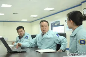 从甘肃贫苦农家走出，他救回价值十多亿的卫星作出重大贡献，却婉拒一套别墅图片