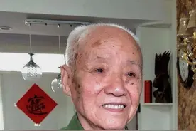 智斗敌机的汽车兵王仁山：和战友们用血肉之躯守护运输线图片