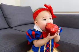 给大月龄宝宝频繁哺乳，招谁惹谁了？图片