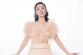 张柏芝曝大儿子有心仪对象，还向她取经怎么牵手，育儿观让人赞叹图片