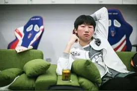 IG上野决裂！圈内人士爆料：俩人差点打了起来，训练赛就没赢过图片