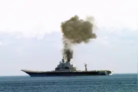 库兹涅佐夫号航母，为何被美军嘲笑？俄军最后的尊严到底能撑多久图片