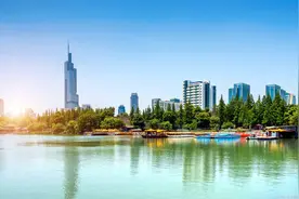放着好好的省会南京不待，这所大学要整体搬迁到扬州？图片