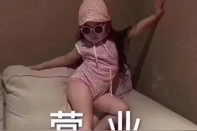 表情包：被迫营业，给个面子图片