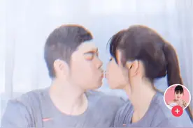 “女奥尼尔”李月汝撒狗粮！晒出和男友赵义明甜蜜合照，大秀恩爱图片