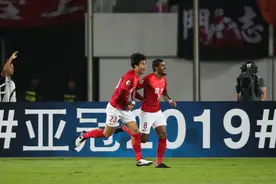 恒大韩国外援入选2019亚冠全明星，不忘感谢卡纳瓦罗的悉心教导图片
