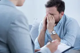 2个部位疼痛，及时检查一下胰腺CT，当心是胰腺癌的“敲门声”图片