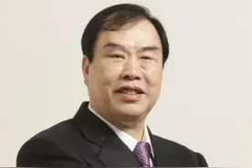 他是福州旧城改造参与者，北京地产界的“福建四大家族”之一图片