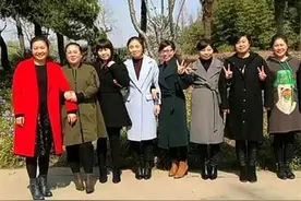 农村夫妇连生8个女儿，因没儿子被全村嘲笑，如今的生活叫人羡慕图片