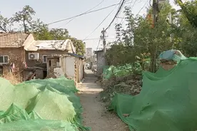 拆迁没完环境变差，这儿的居民很苦恼图片