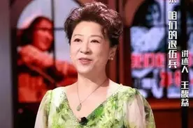 王馥荔优雅老去真时髦，身材发福了穿衣也端庄显瘦，真适合妈妈们图片