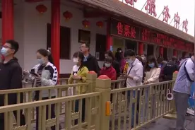 殷墟景区今天迎来客流高峰 / 昆玉山也是假期不错的选择图片