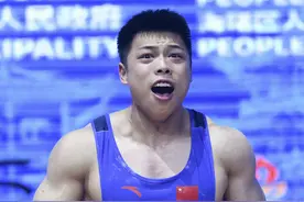 穷人家走出的奥运冠军！父亲患癌去世，母亲苦撑家庭，终苦尽甘来图片