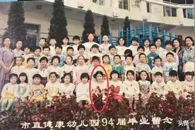 刘亦菲的童年照被扒出，这是豪门千金白秀珠本珠吧图片