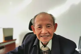 丘成桐：悼王元院士图片