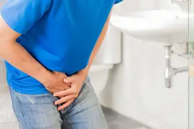 忙到一尿急就使劲憋着？小心憋出妇科病！妇科专家教您如何注意图片