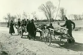 1941年老照片：北京广安门外财神庙庙会（今六里桥）图片