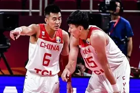 郭艾伦、周琦迟来的道歉引发全网点赞，杜锋会淘汰哪几个人呢？图片