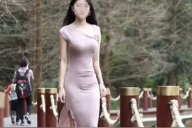 小说：我和嫂子进城遇到美女同学，不料被误会：你媳妇吗？真漂亮图片