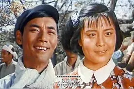 60年代，10对荧幕情侣，才子佳人不吃香，劳动儿女才最受欢迎图片