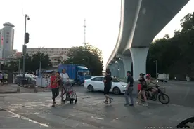 石岩，石观路，龙华大道图片