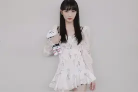 和蔡徐坤是好友？旧时光恶毒女配许梦圆，长得是男生会喜欢的类型图片