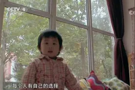 孩子喜欢“安静”地待着？家长别去打扰，安静的孩子更有“力量”图片
