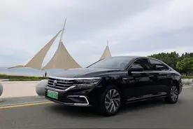 有钱人不一定都买豪车，开这4台普通合资车，不能小瞧车主图片