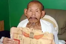 1994年，一个河南老农欠债不还，法院找上门，暴露了特等功臣身份图片