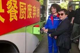 地沟油“变身”汽油加进了车里？官方：是真的图片