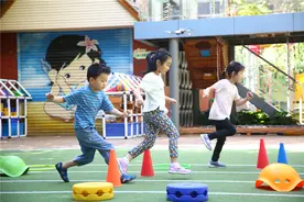 当幼儿园老师绝不能触碰的“底线”！工资低、压力大也都不是理由图片