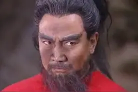 华容道上，明明能杀曹操，为何诸葛亮却对刘备说：曹操命不该绝？图片