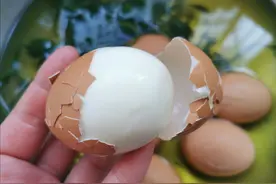 煮鸡蛋：冷水、热水下锅都不对，牢记这3点，鸡蛋轻轻一碰就脱壳图片