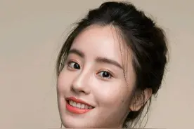 新版“小龙女”写真——毛晓慧图片