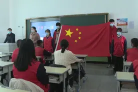 安图县亮兵镇中心学校用好战“疫”教科书，上好初三“复学第一课”图片
