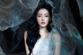 张天爱写真：如诗似画，如梦如烟，似从云中而来的美丽仙子图片