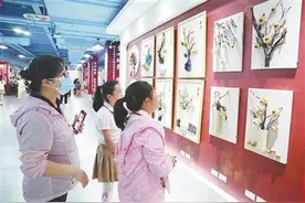 海淀小学生用书画作品献礼建党百年图片