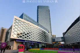 重庆铜梁随拍，网友称能“吊打四川任何地级市”，大家觉得呢？图片