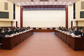 立足新阶段 开局谋新篇——新阶段粤桂协作工作座谈会在南宁召开图片