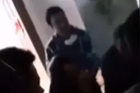 广西一村支书防疫期间聚众赌博被撤职 村支书：村民邀请才参与视频封面