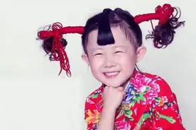 8岁女童当评委，毁掉一个孩子的方式，就是拔苗助长图片