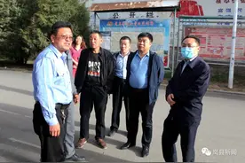 岚县：乔云在东村镇陈家营村调研指导脱贫攻坚工作图片