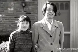 荐书 | 王小波的《爱你就像爱生命》图片