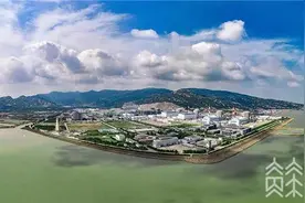 田湾核电站俄罗斯专家：我创作这首战歌，愿与中国并肩战“疫”图片