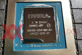 英伟达 RTX 3090 显卡拆解，核心代号被划掉重写图片